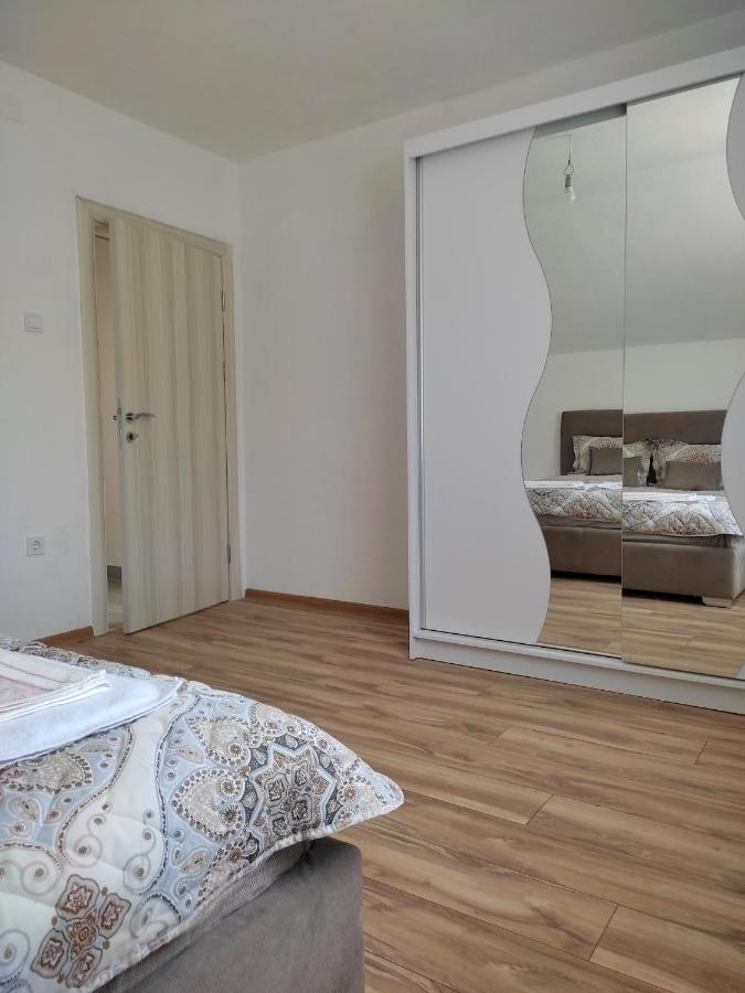 Apartment La Casa بلوزين المظهر الخارجي الصورة