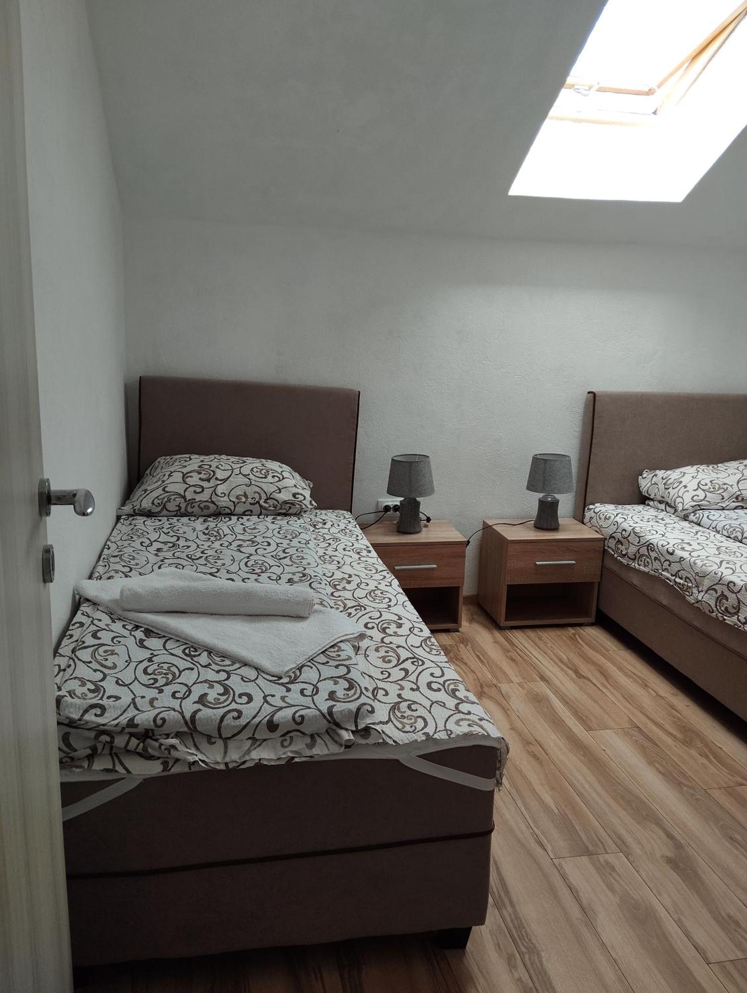 Apartment La Casa بلوزين المظهر الخارجي الصورة