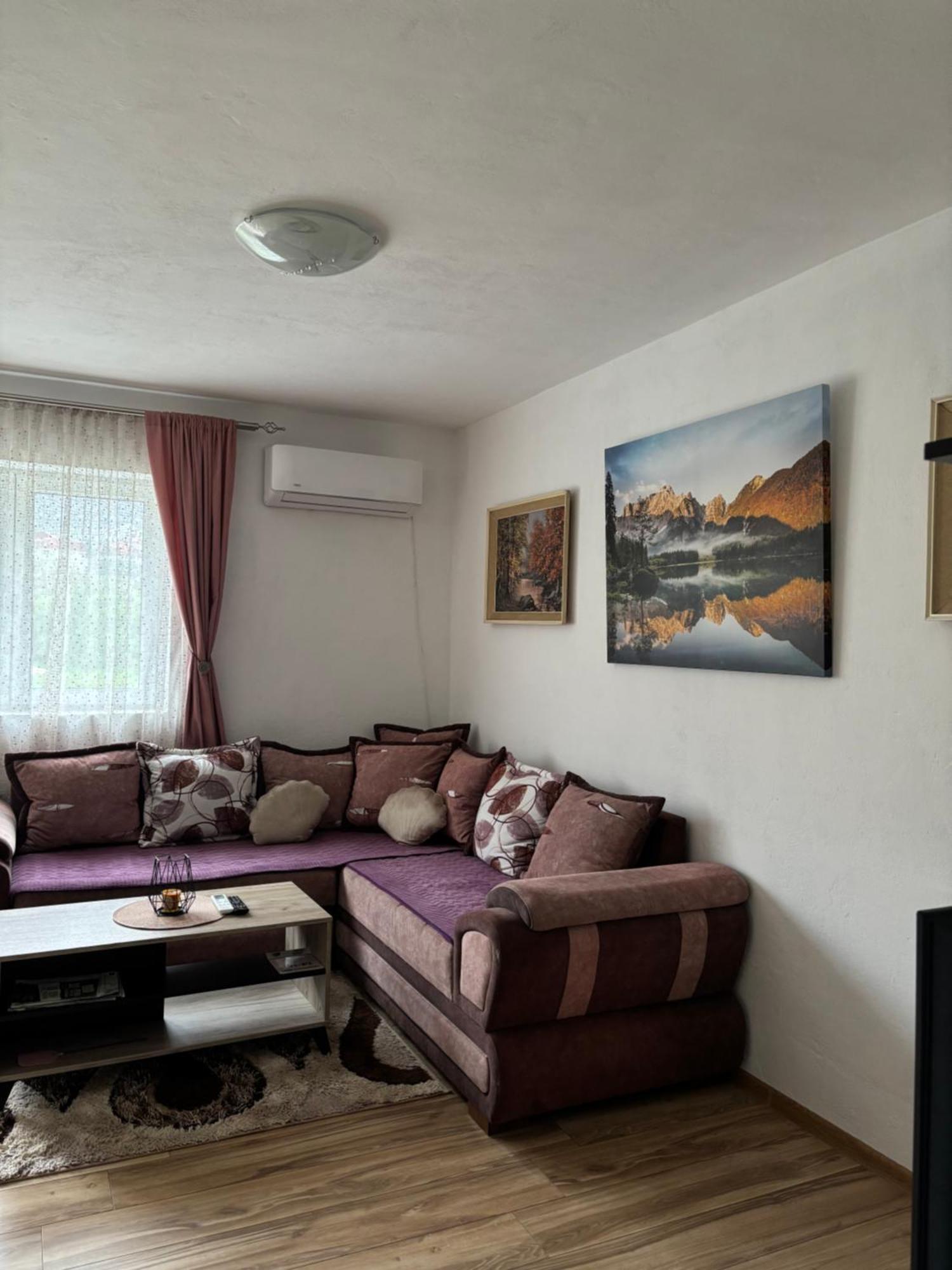 Apartment La Casa بلوزين المظهر الخارجي الصورة
