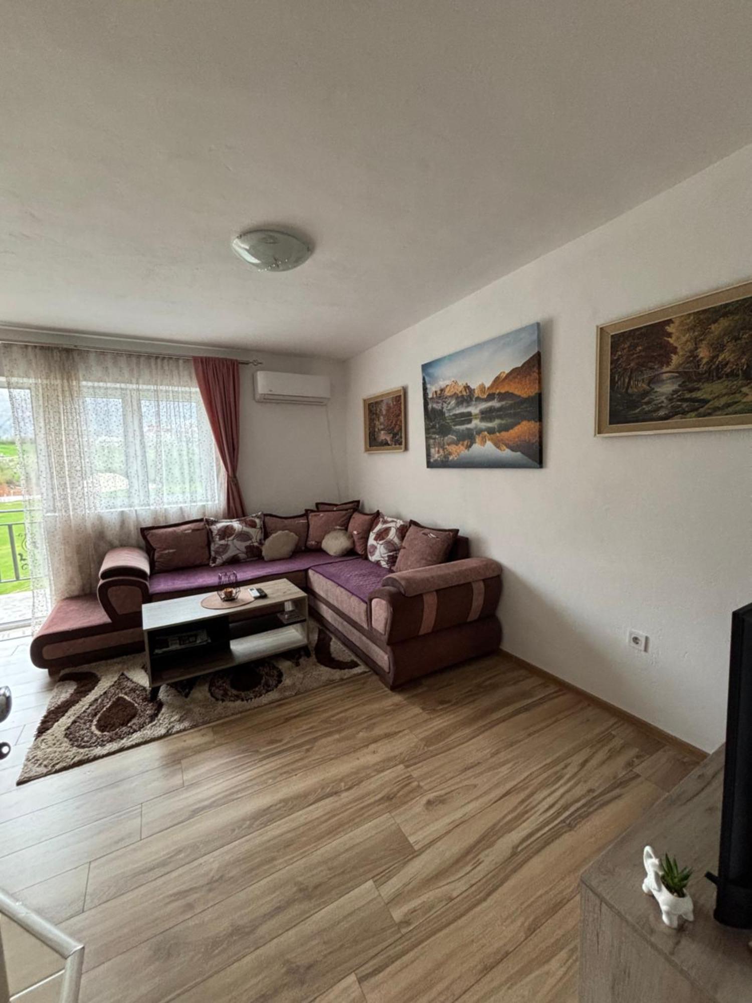 Apartment La Casa بلوزين المظهر الخارجي الصورة